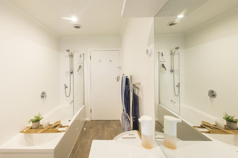 Photo of property in 79 Guy Avenue, Takaro, Palmerston North, 4410