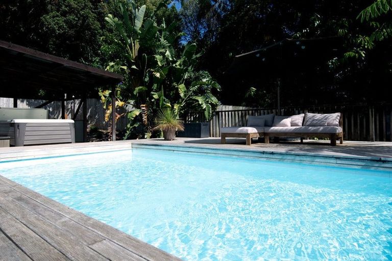 Photo of property in 136 Landing Road, Kerikeri, 0230