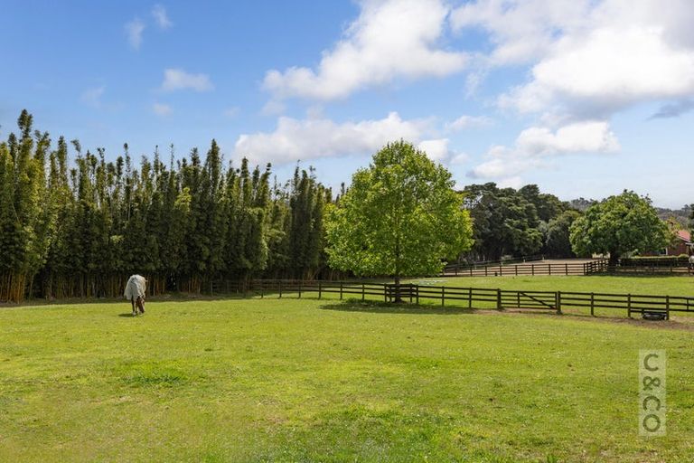 Photo of property in 218 Pomona Road, Kumeu, 0891