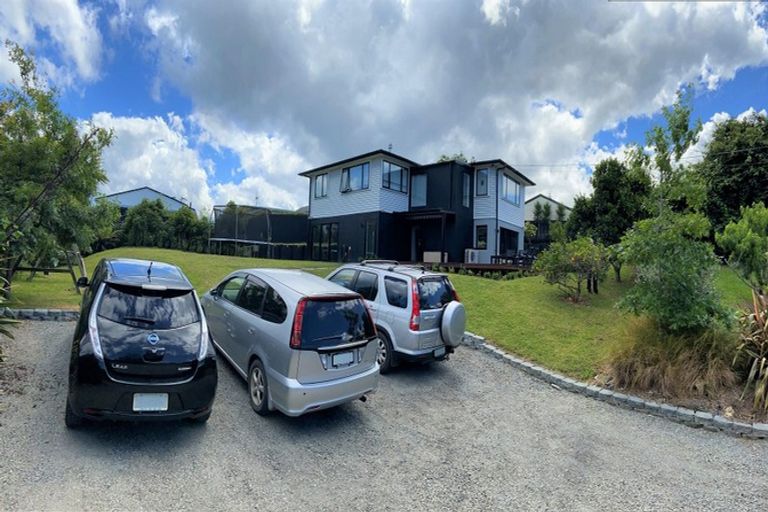 Photo of property in 7 Margan Avenue, New Lynn, Auckland, 0600