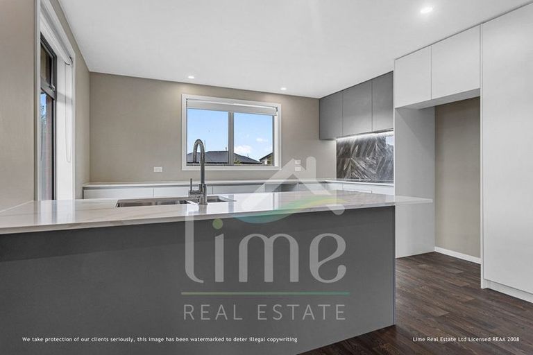 Photo of property in 9 Helicon Street, Pegasus, 7612