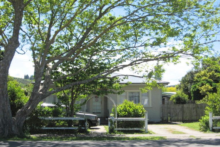 Photo of property in 122 Iranui Road, Inner Kaiti, Gisborne, 4010