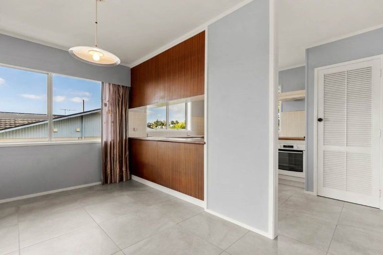 Photo of property in 102 Sartors Avenue, Browns Bay, Auckland, 0630