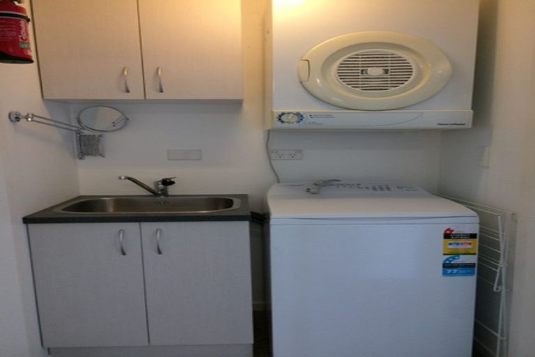 Photo of property in 8 Papaka Road, Ngunguru, Whangarei, 0173