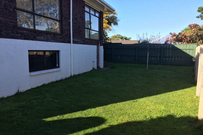 Photo of property in 29 Truby King Street, Merrilands, New Plymouth, 4312