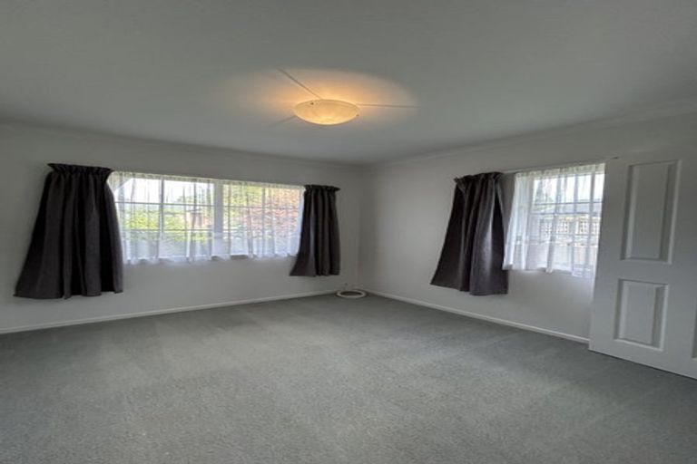Photo of property in 12 Darimouth Place, Albany, Auckland, 0632