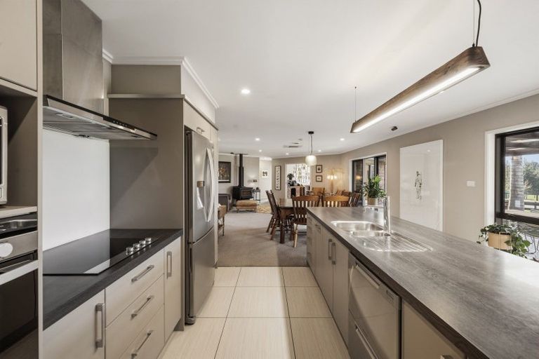 Photo of property in 3 Sarona Park Drive, Omanawa, Tauranga, 3171