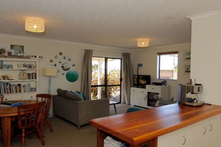 Photo of property in 6 Chambers Street, Kakanui, Oamaru, 9495