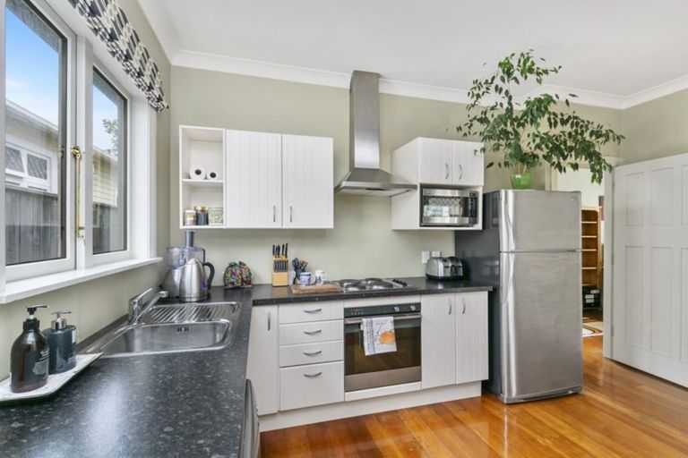 Photo of property in 48 Chamberlain Road, Karori, Wellington, 6012