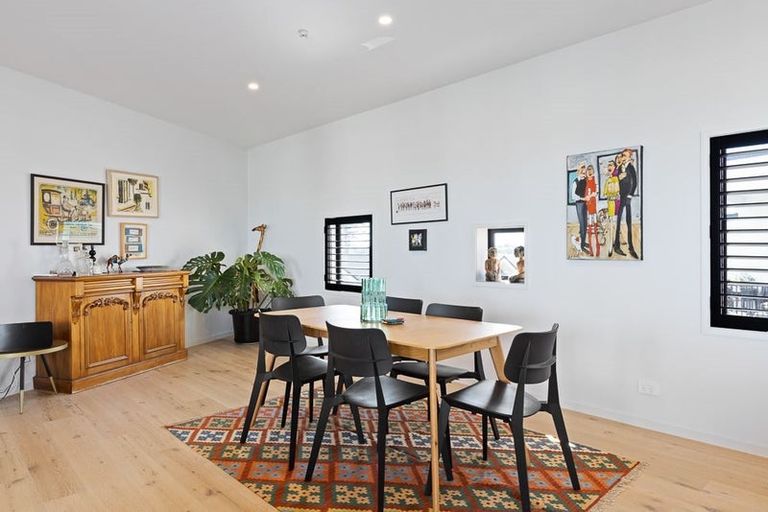 Photo of property in 3/85 Bomb Point Drive, Hobsonville, Auckland, 0616