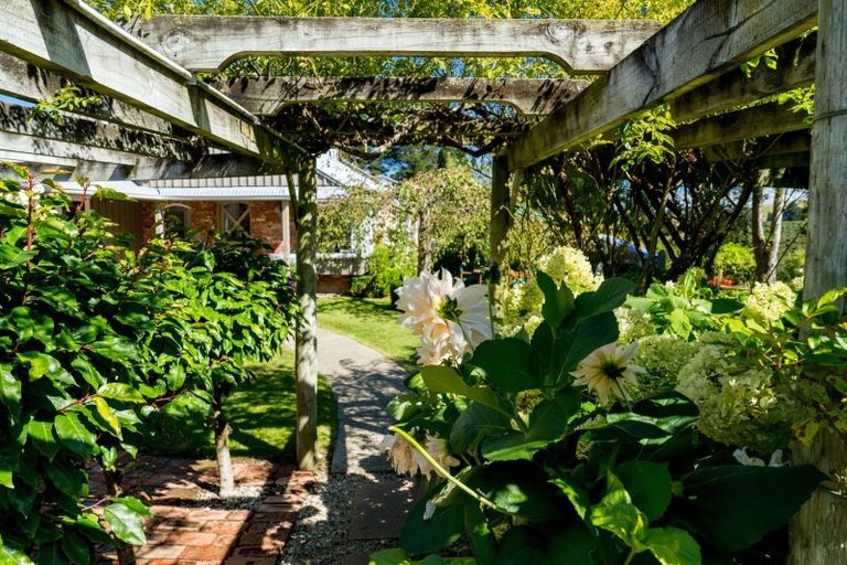 Photo of property in 54 Scurr Road, Scroggs Hill, Dunedin, 9076