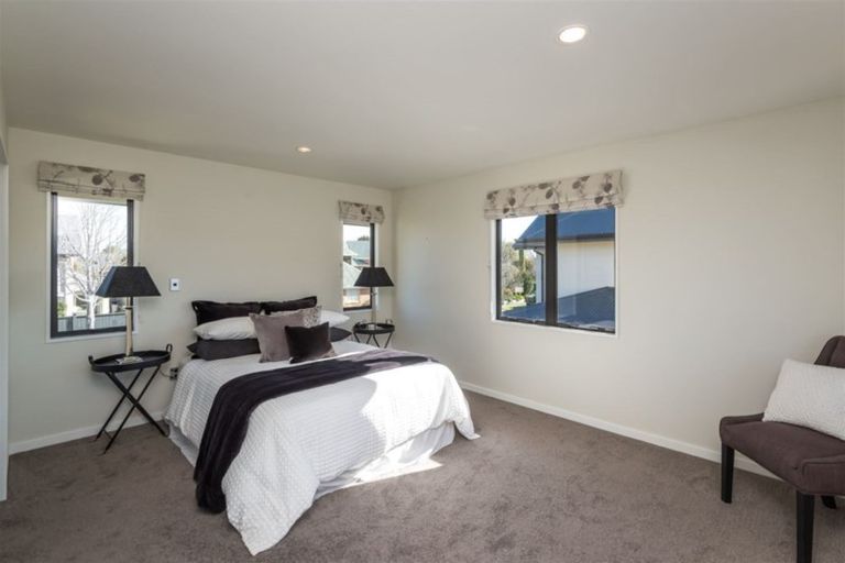 Photo of property in 2 Westburn Terrace, Burnside, Christchurch, 8041