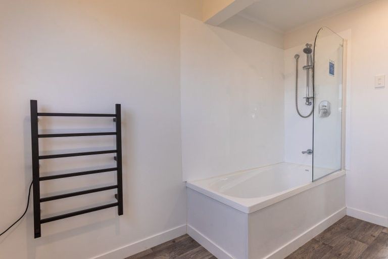 Photo of property in 42 Tennyson Street, Dannevirke, 4930