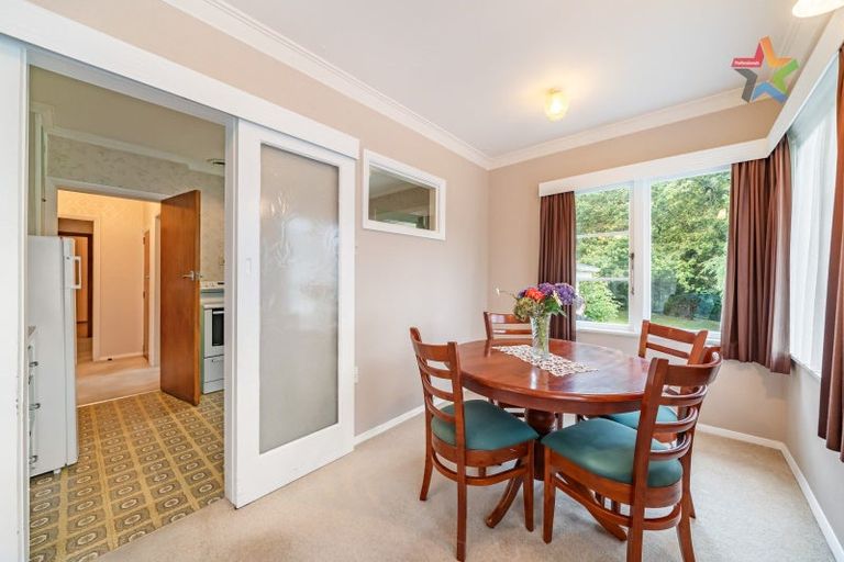 Photo of property in 32 Maymorn Road, Te Marua, Upper Hutt, 5018