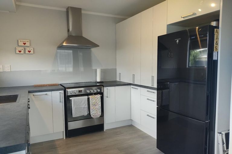 Photo of property in 22a Queen Road, Bellevue, Tauranga, 3110