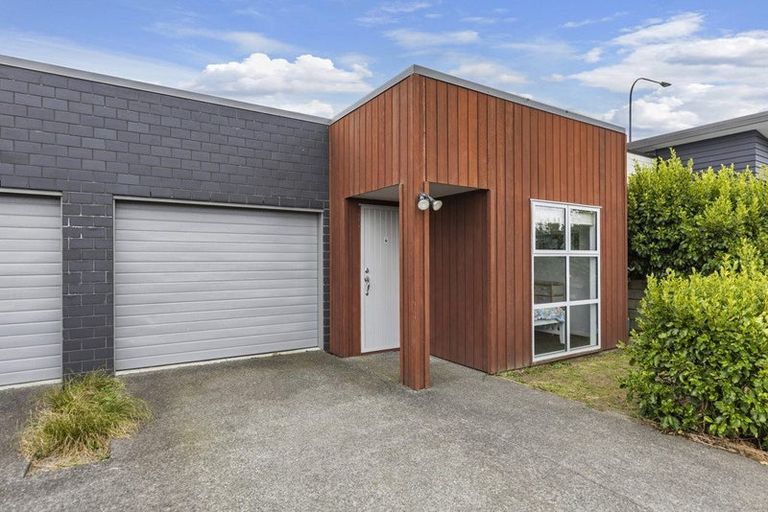 Photo of property in 4 Onukutara Place, Huntington, Hamilton, 3210