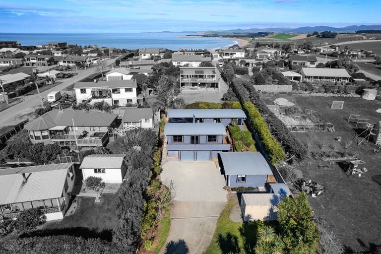 Photo of property in 16a Chambers Street, Kakanui, Oamaru, 9495