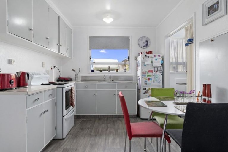 Photo of property in 20b Jefferson Place, Brookfield, Tauranga, 3110