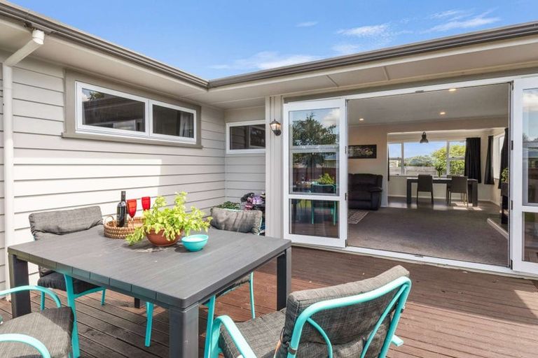 Photo of property in 4 Aspiring Avenue, Milson, Palmerston North, 4414