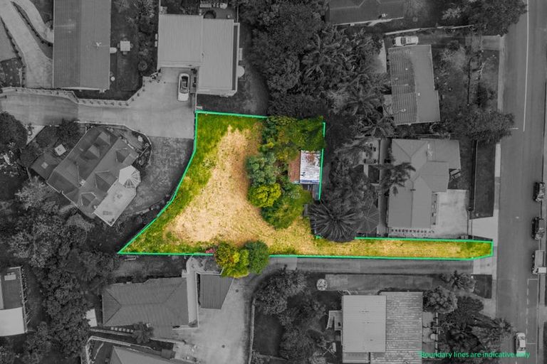 Photo of property in 32 Awaruku Road, Torbay, Auckland, 0630