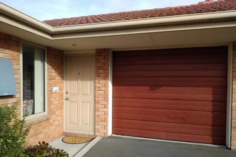 Photo of property in 7/19 Collingwood Street, New Brighton, Christchurch, 8061