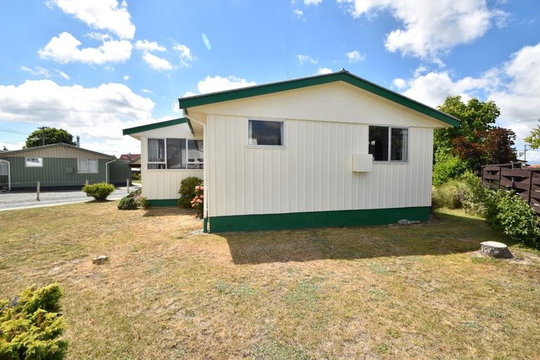 Photo of property in 50 Rata Road, Twizel, 7901