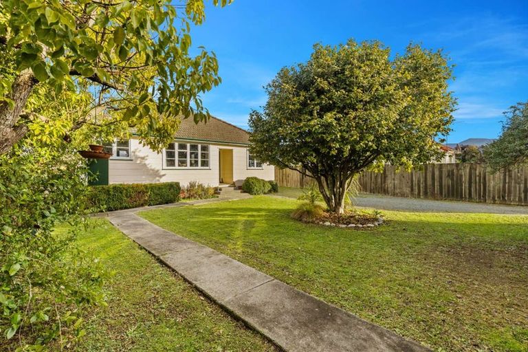 Photo of property in 19 Whakarewa Street, Motueka, 7120