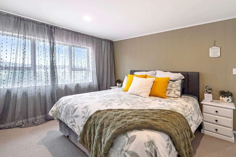 Photo of property in 33 Victoria Street, Foxton, 4814