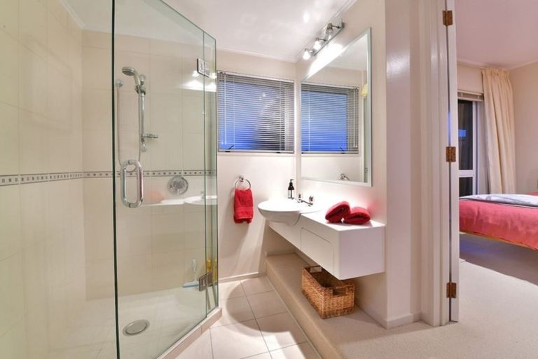 Photo of property in 2 Okoromai Views, Gulf Harbour, Whangaparaoa, 0930