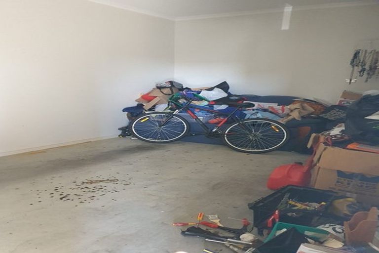 Photo of property in 15 Christobel Circle, Huntington, Hamilton, 3210