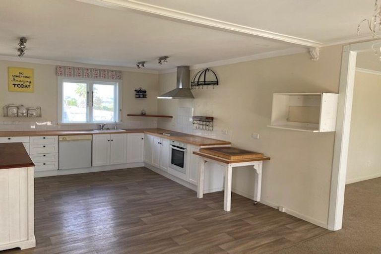 Photo of property in 14 Davies Road, Wellsford, 0900