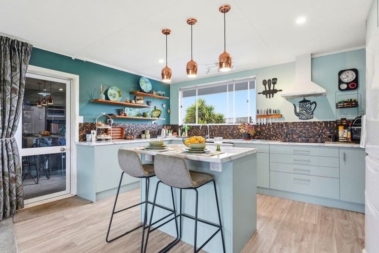 Photo of property in 9 Ramona Avenue, Waitarere Beach, Levin, 5510