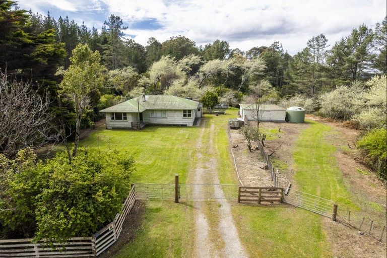 Photo of property in 2926 Tauwhareparae Road, Tauwhareparae, Tolaga Bay, 4077