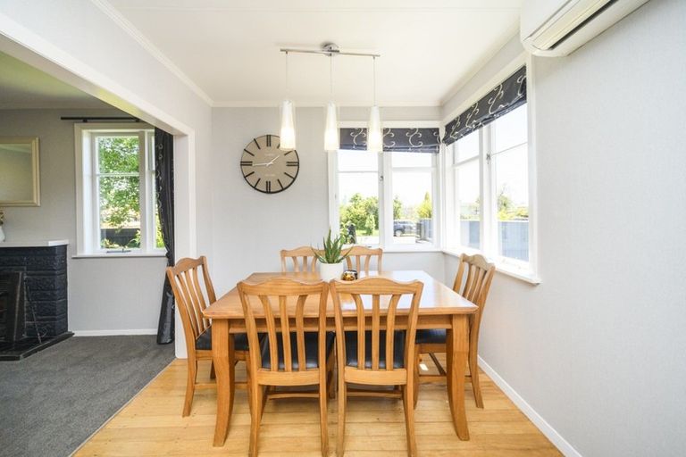 Photo of property in 19 Montgomery Street, Feilding, 4702
