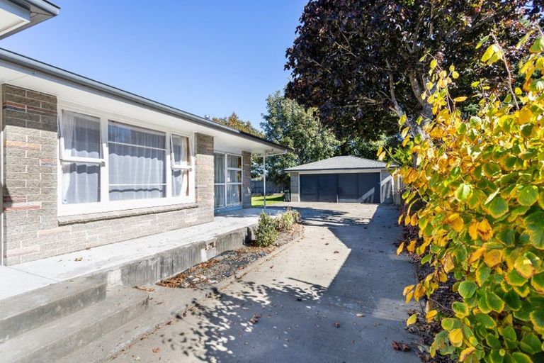 Photo of property in 10 Curletts Road, Sockburn, Christchurch, 8042