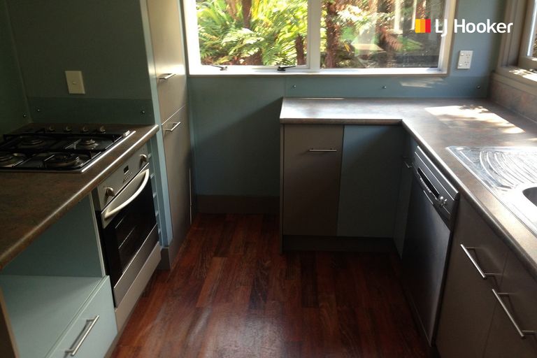 Photo of property in 298 Kenmure Road, Kenmure, Dunedin, 9011