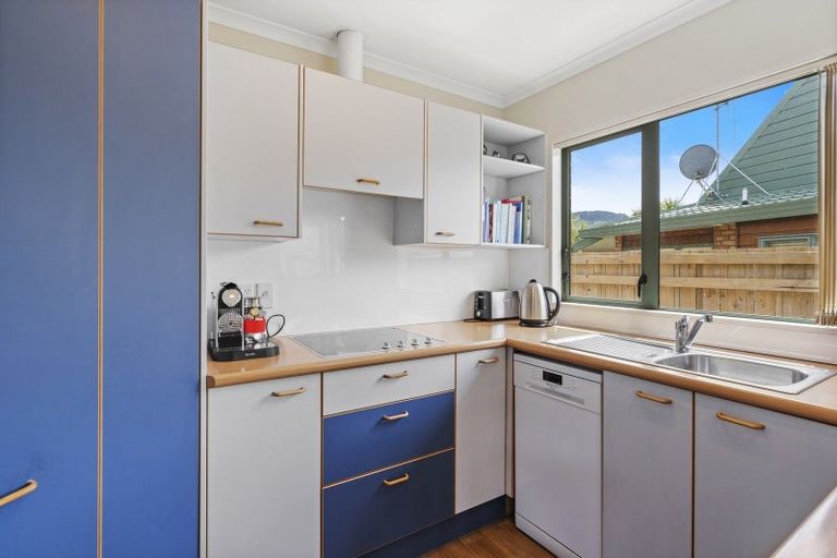 Photo of property in Redwood Village, 10/42 Main Road, Tawa, Wellington, 5028