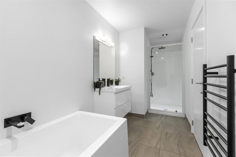 Photo of property in 27 Greenvale Place, Welcome Bay, Tauranga, 3112