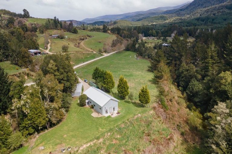 Photo of property in Twin Falls, 1658 Tadmor-glenhope Road, Tapawera, Wakefield, 7096