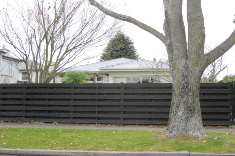 Photo of property in 106 Ranfurly Street, St Albans, Christchurch, 8014