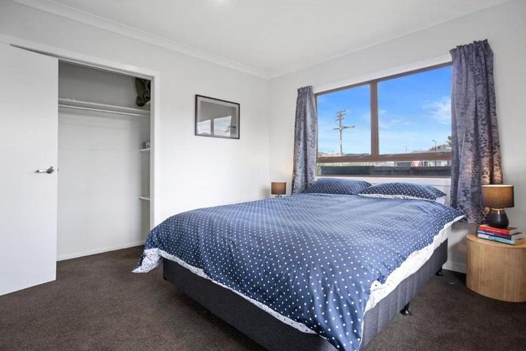 Photo of property in 44 Athenree Road, Athenree, Katikati, 3177