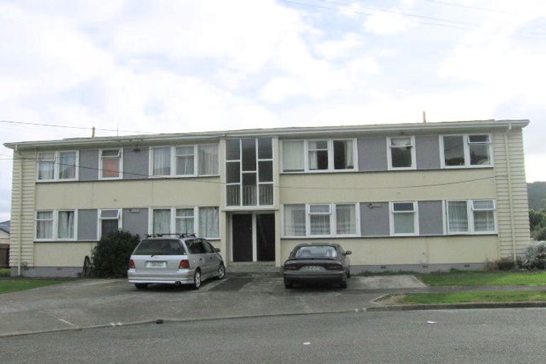 Photo of property in 1/13 Waldie Grove, Avalon, Lower Hutt, 5011
