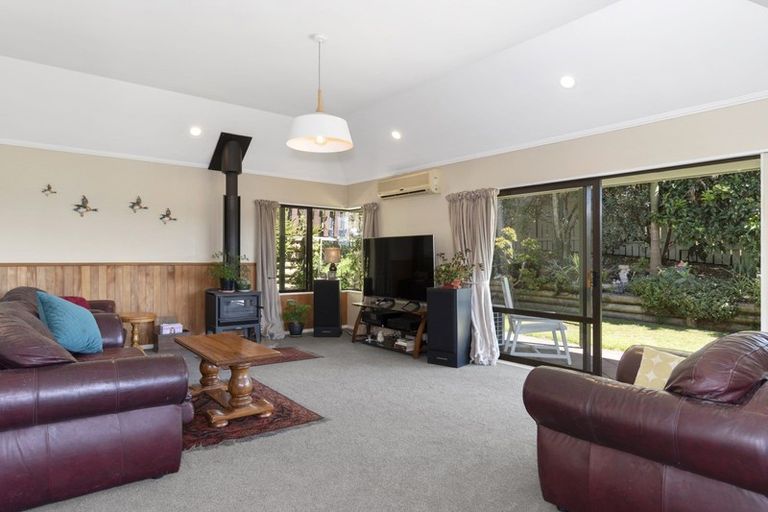 Photo of property in 15 James Cook Drive, Welcome Bay, Tauranga, 3112