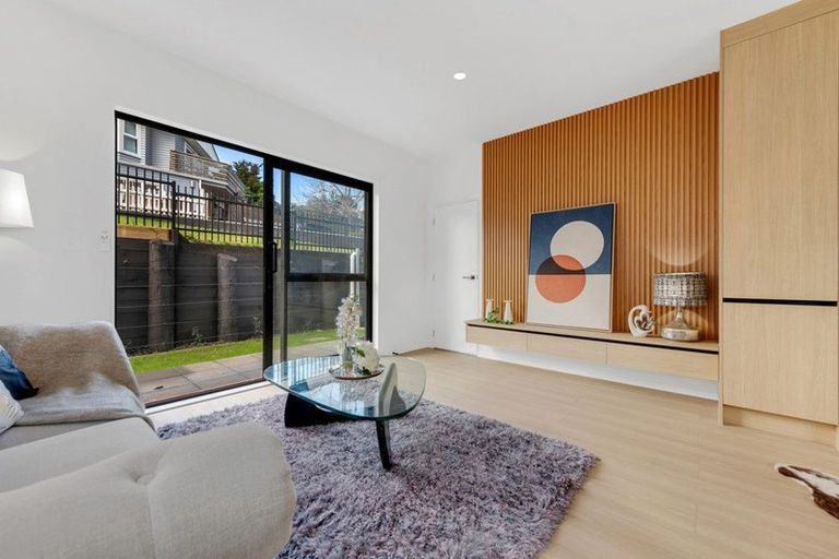 Photo of property in 27 Red Hill Road, Red Hill, Papakura, 2110