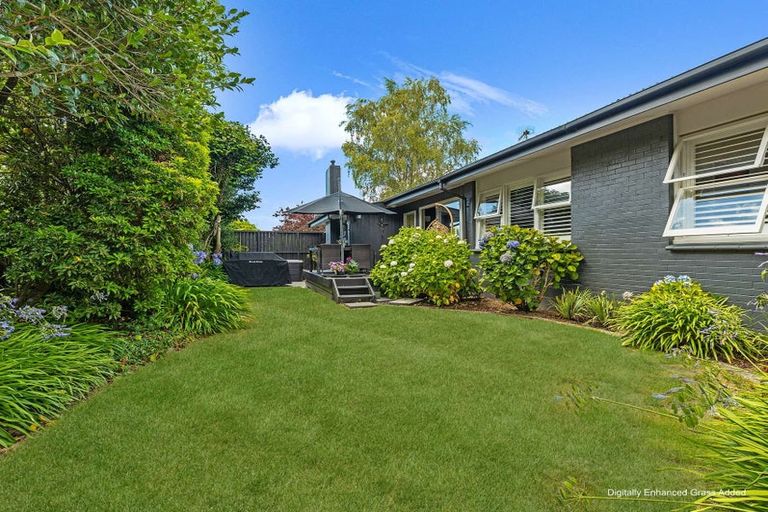 Photo of property in 4 Tawavale Street, Pukehangi, Rotorua, 3015
