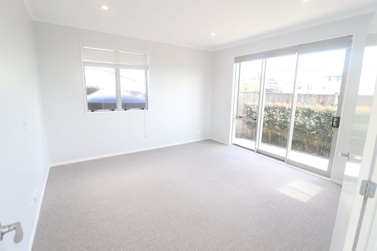 Photo of property in 109 Mackay Drive, Greenhithe, Auckland, 0632