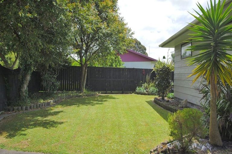 Photo of property in 3 Apollo Parade, Milson, Palmerston North, 4414