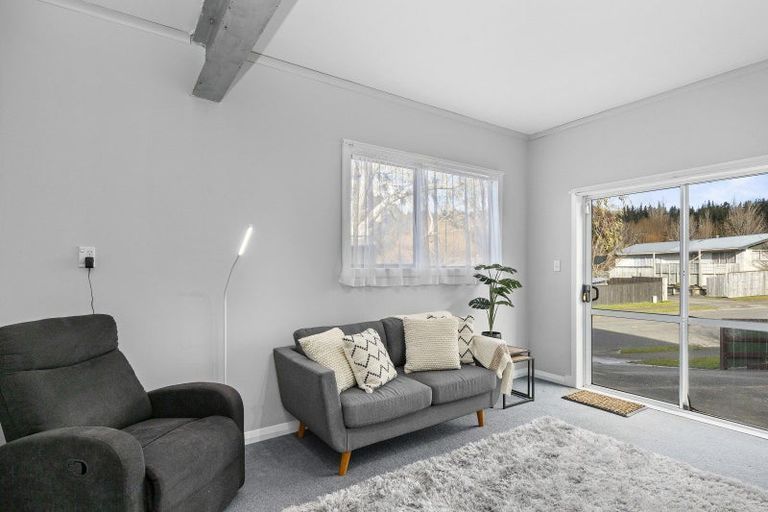 Photo of property in 57 Norana Road, Timberlea, Upper Hutt, 5018