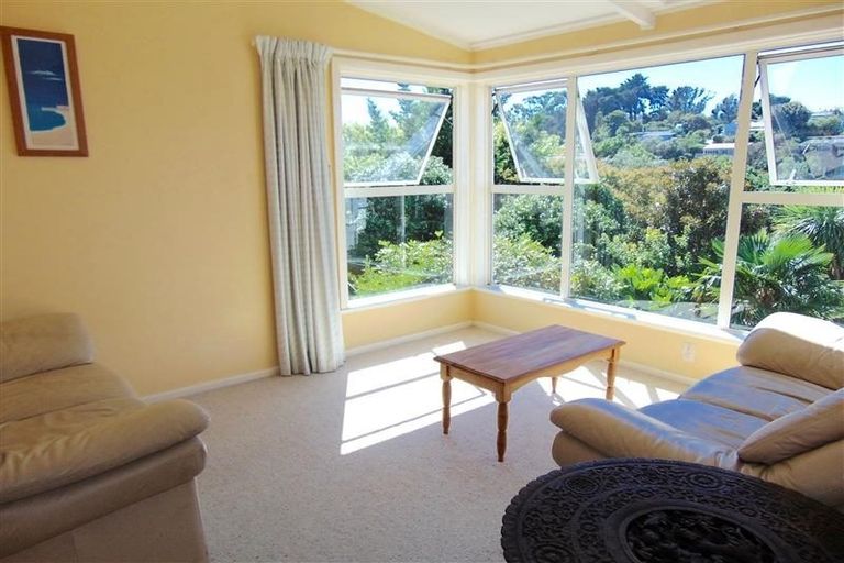 Photo of property in 13 Roslyn Road, Bluff Hill, Napier, 4110