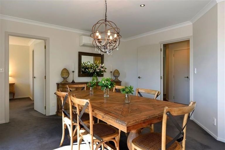 Photo of property in 21 Ngawhatu Road, Stoke, Nelson, 7011